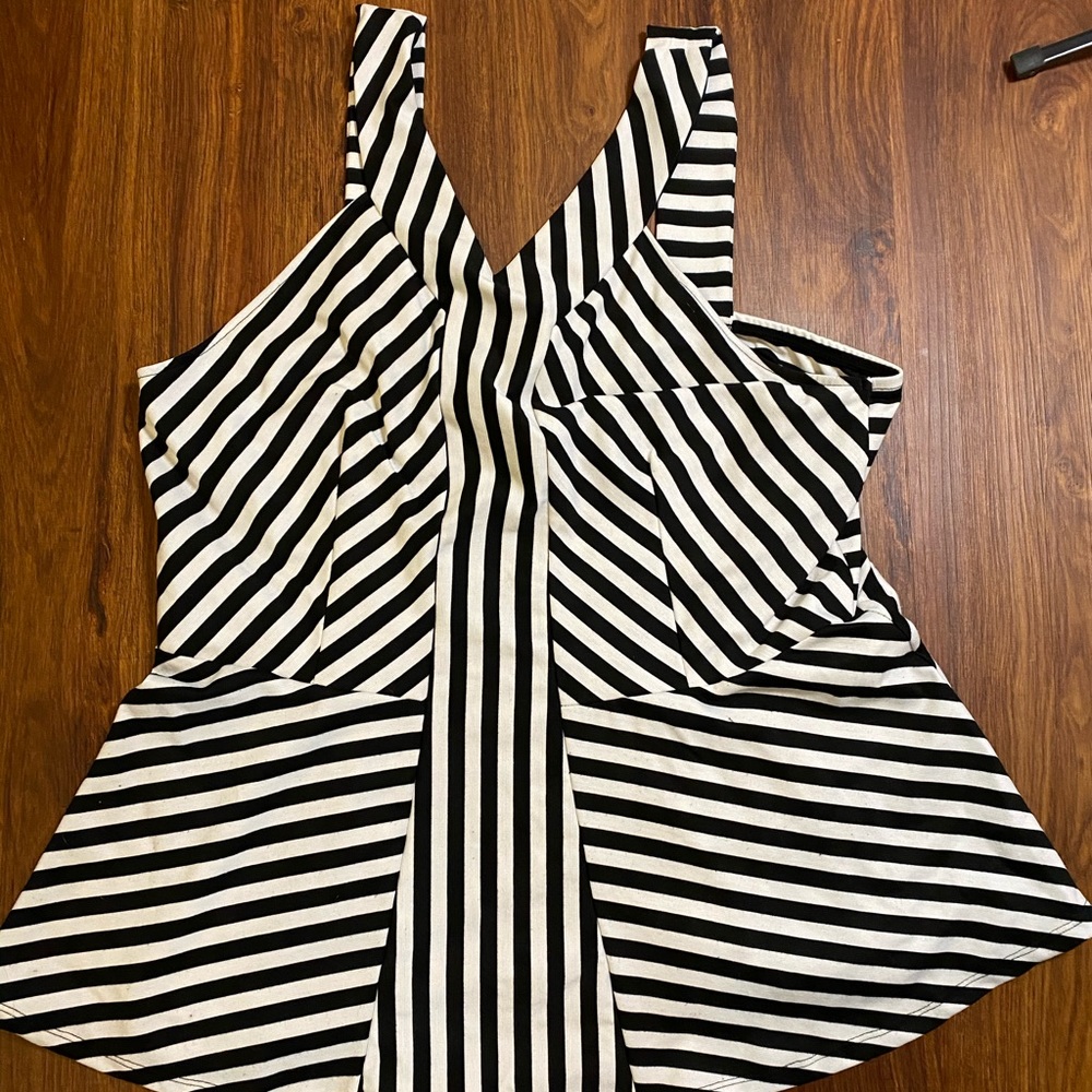 Striped V-neck peplum tank top